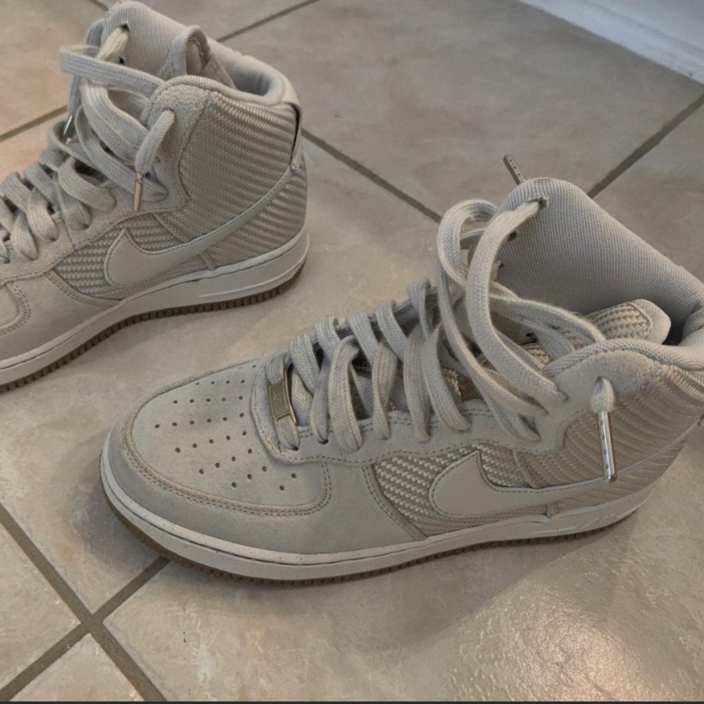 Off-white high top air forces